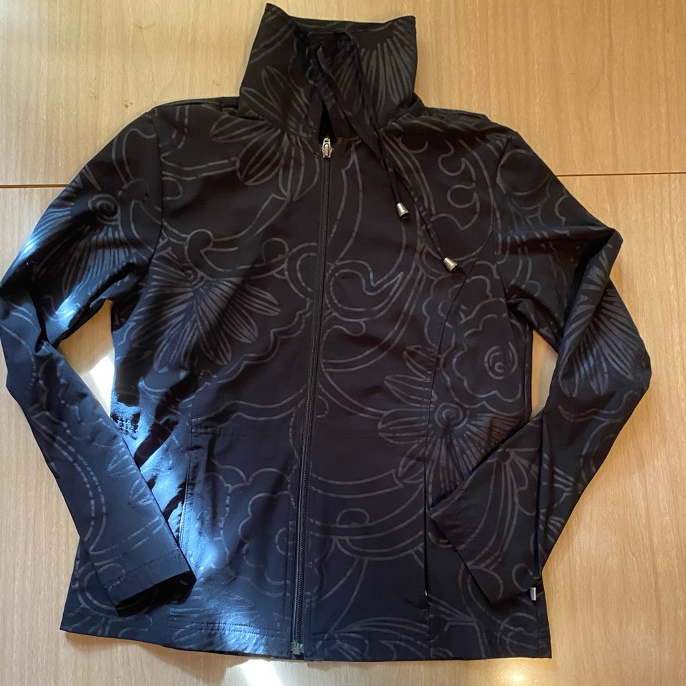 Zenergy by Chicos Windbreaker